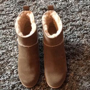 UGG Bootie